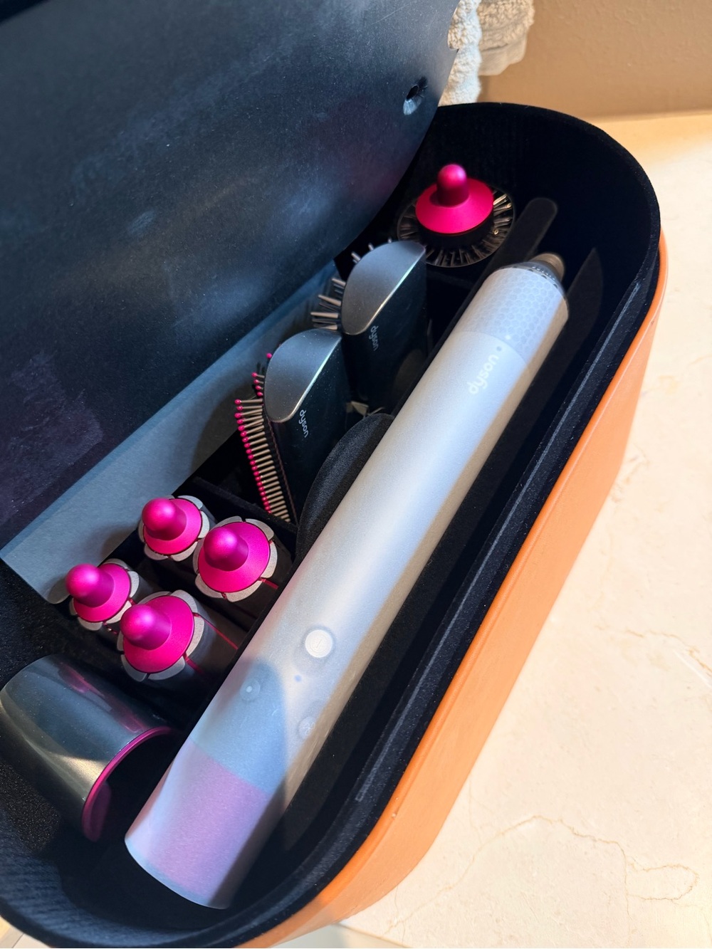 Dyson Airwrap Complete Nickel/Fuchsia – Like New/Unused – Full Set + Case
